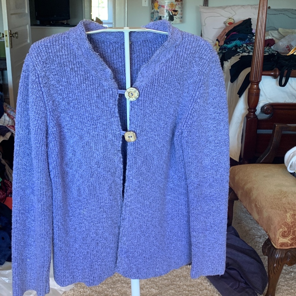 Gorgeous haiku two‎ button cardigan. Wornn1x
